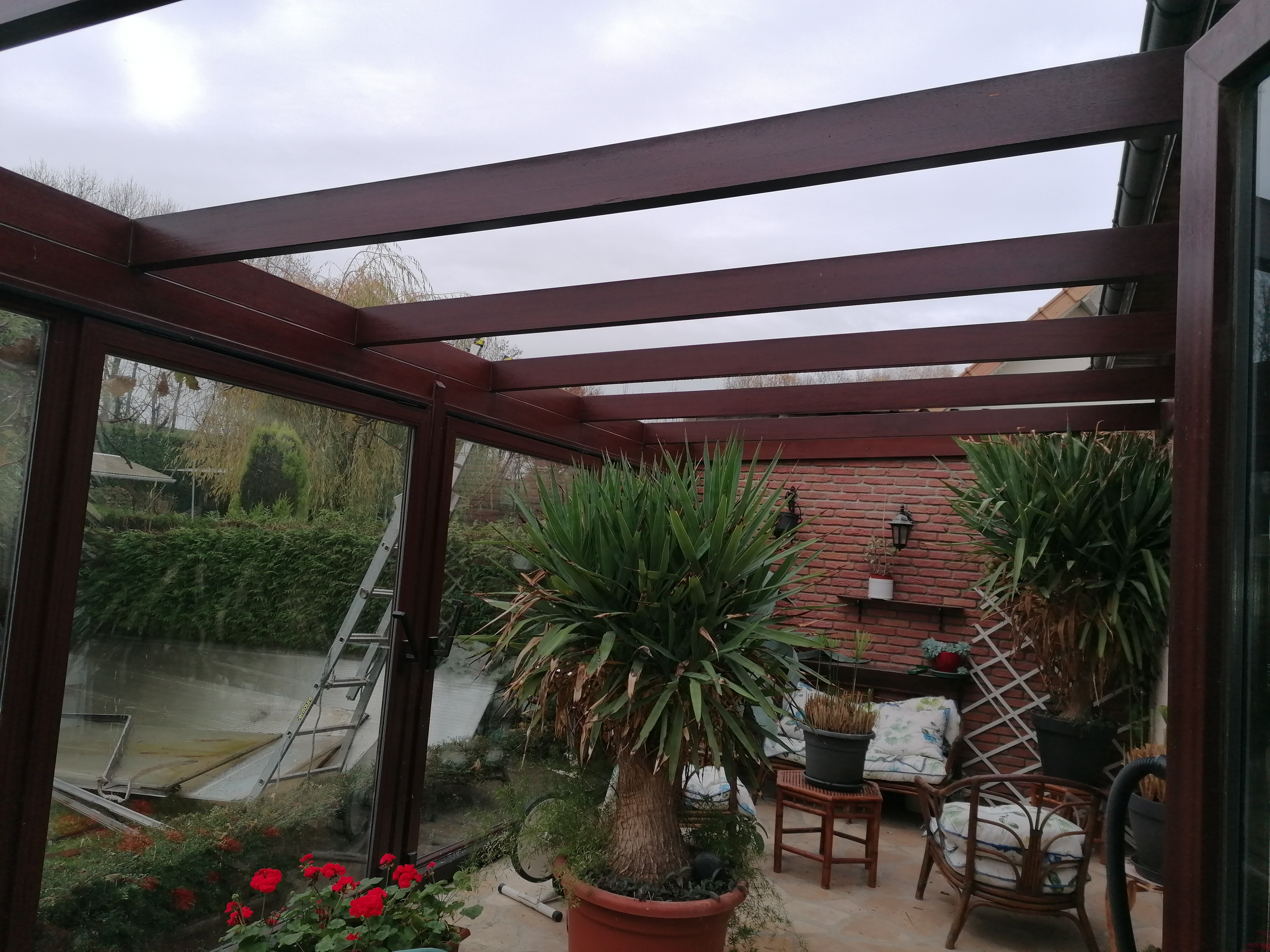 Toiture Pergola Pendant Changement Plaques Polycarbonates